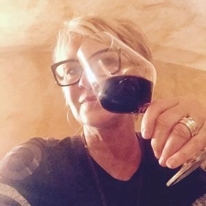 Meet your Posher, Dana